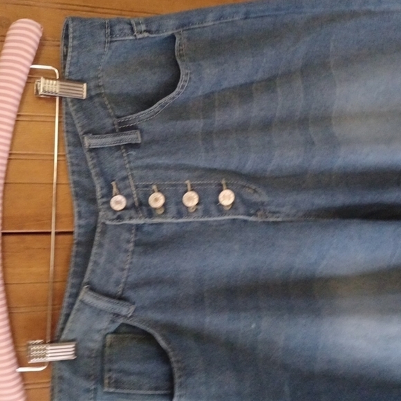 Vintage Wide Leg Button Fly Jeans - Picture 2 of 6